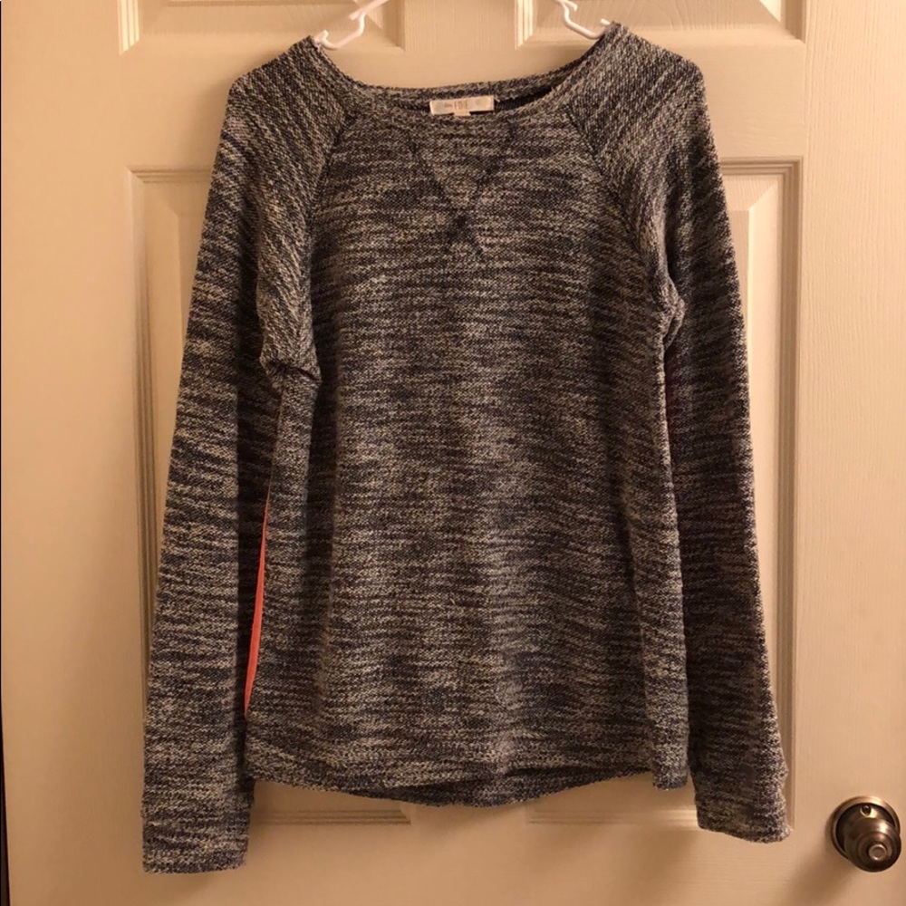 Long sleeved cut-out backed sweater